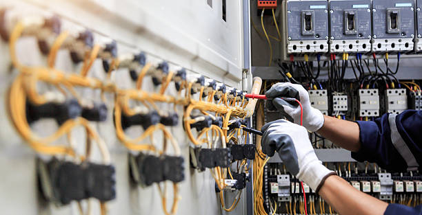 Professional Electrician technician working in Alderton, WA